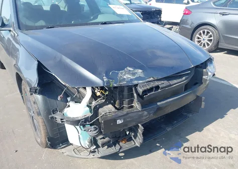 2023 Hyundai Elantra Sel z USA, uszkodzony, nr VIN 5NPLM4AG1PH104353